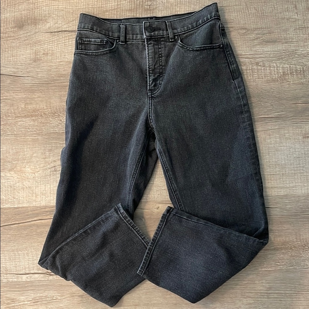 Express Super High-Waisted Ankle Jeans – Size 4 Petite